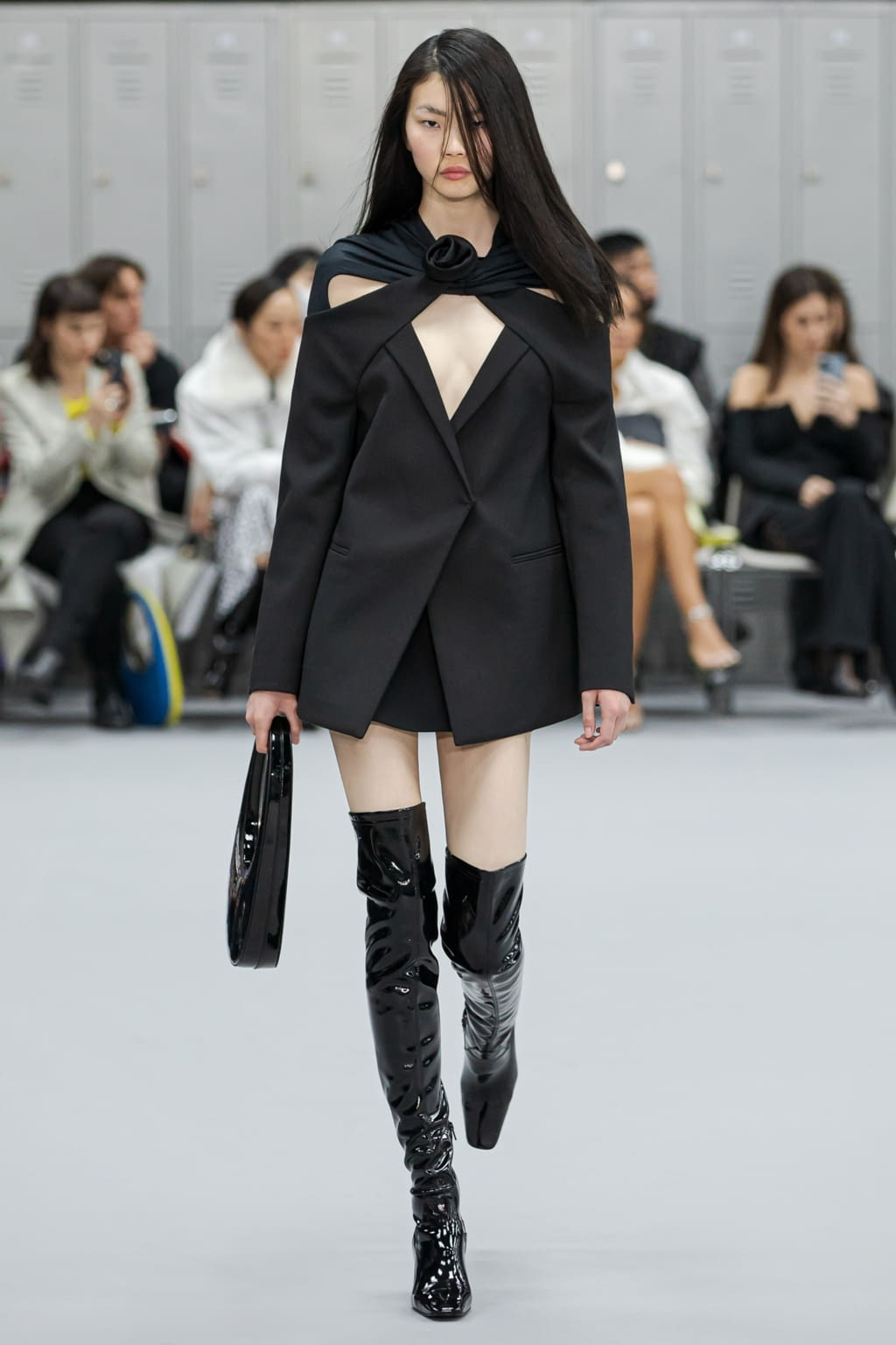Fashion Week Paris Fall/Winter 2022 look 27 from the Coperni collection womenswear