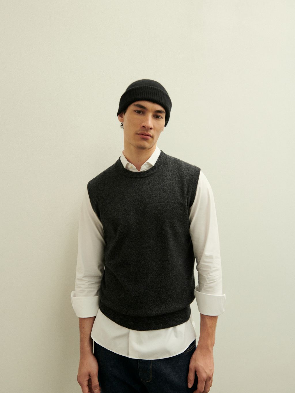 Fashion Week Paris Fall/Winter 2023 look 7 from the Eric Bompard collection 男装