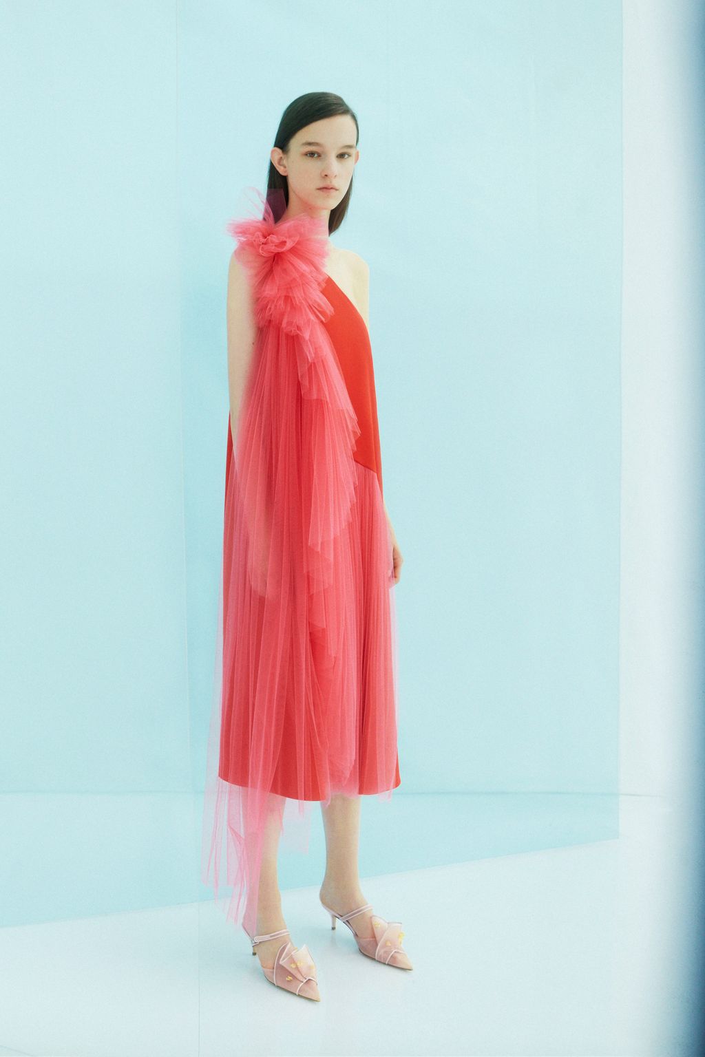 Fashion Week London Resort 2019 look 27 from the Delpozo collection 女装