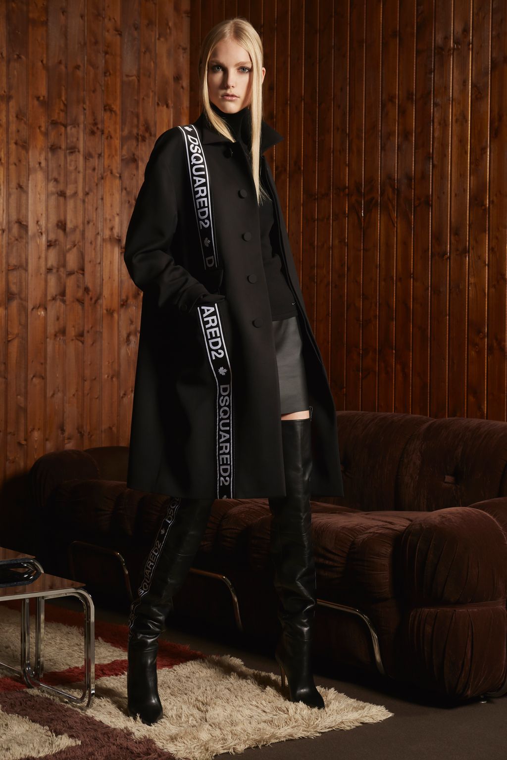Fashion Week Milan Pre-Fall 2018 look 28 from the Dsquared2 collection womenswear