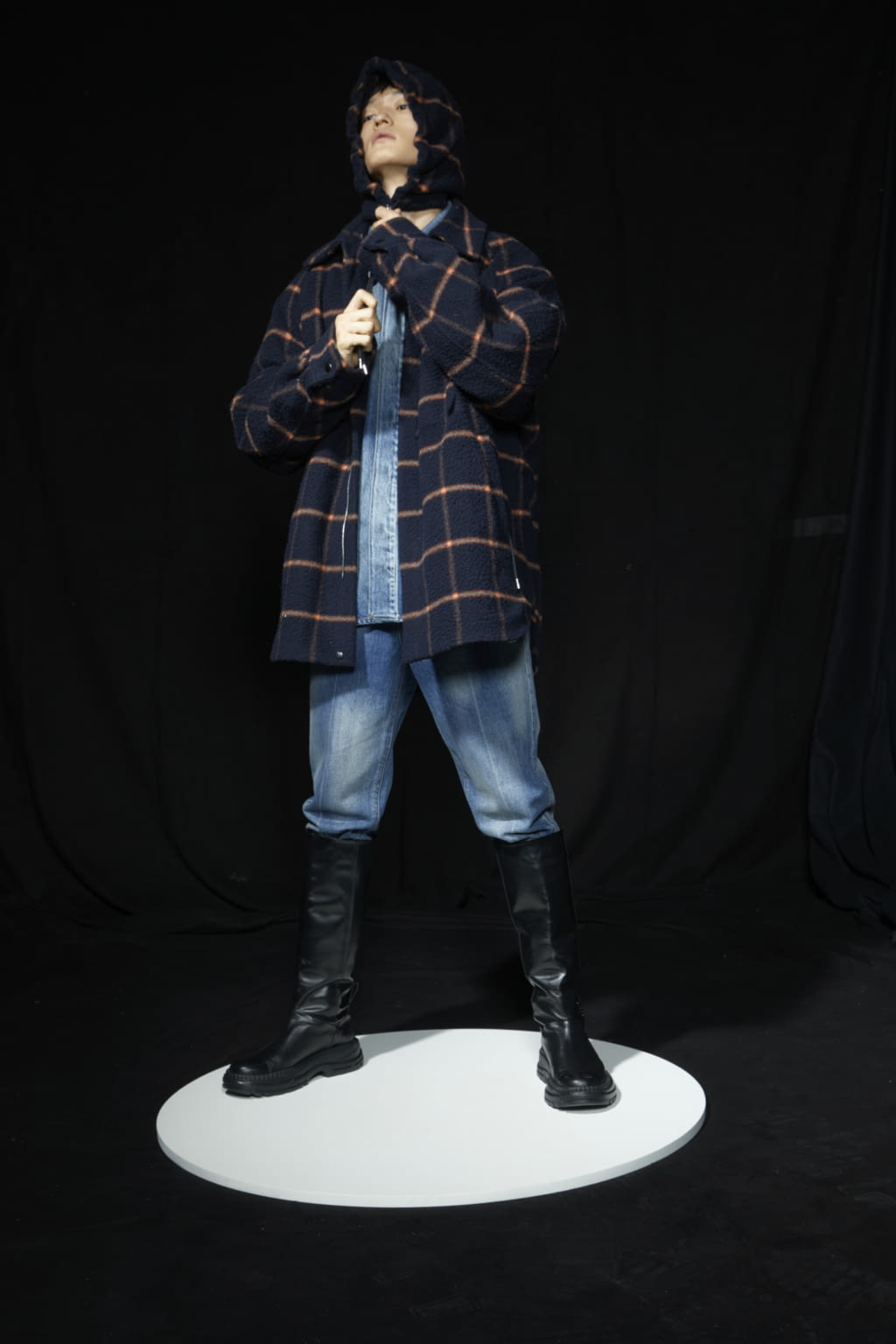 Fashion Week Paris Fall/Winter 2022 look 28 from the SOLID HOMME collection menswear