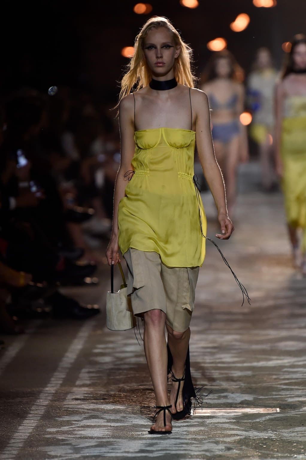 Fashion Week Florence Spring/Summer 2018 look 28 de la collection HUGO menswear