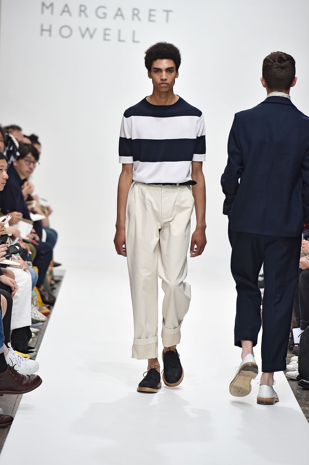 Fashion Week London Spring/Summer 2017 look 29 from the Margaret Howell collection 男装