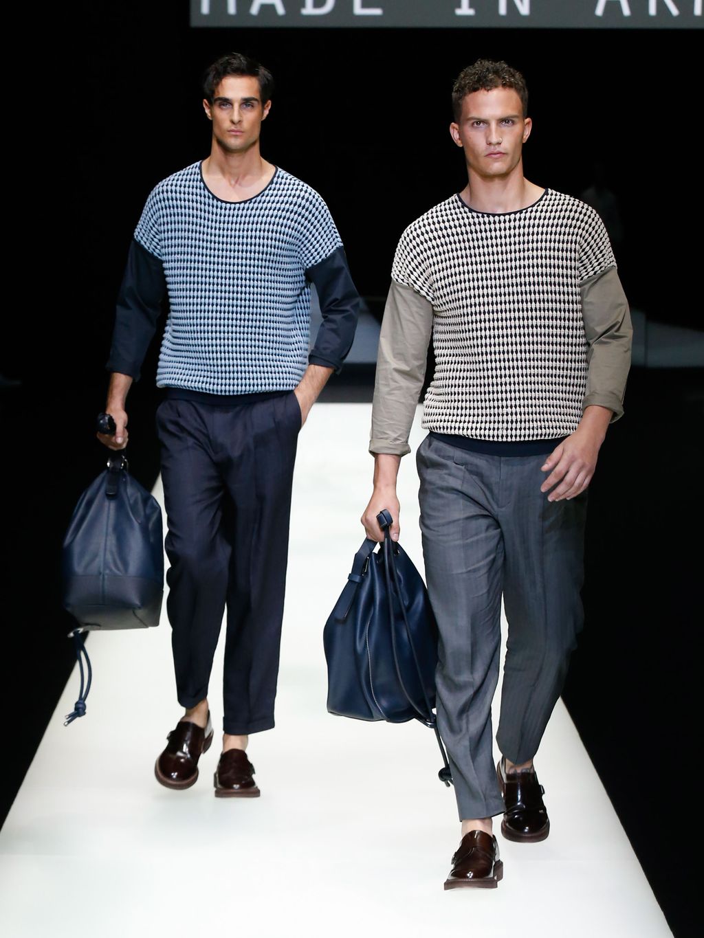 Fashion Week Milan Spring/Summer 2018 look 28 from the Giorgio Armani collection menswear