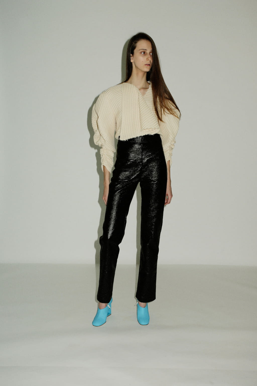 Fashion Week London Pre-Fall 2019 look 28 from the A.W.A.K.E MODE collection womenswear