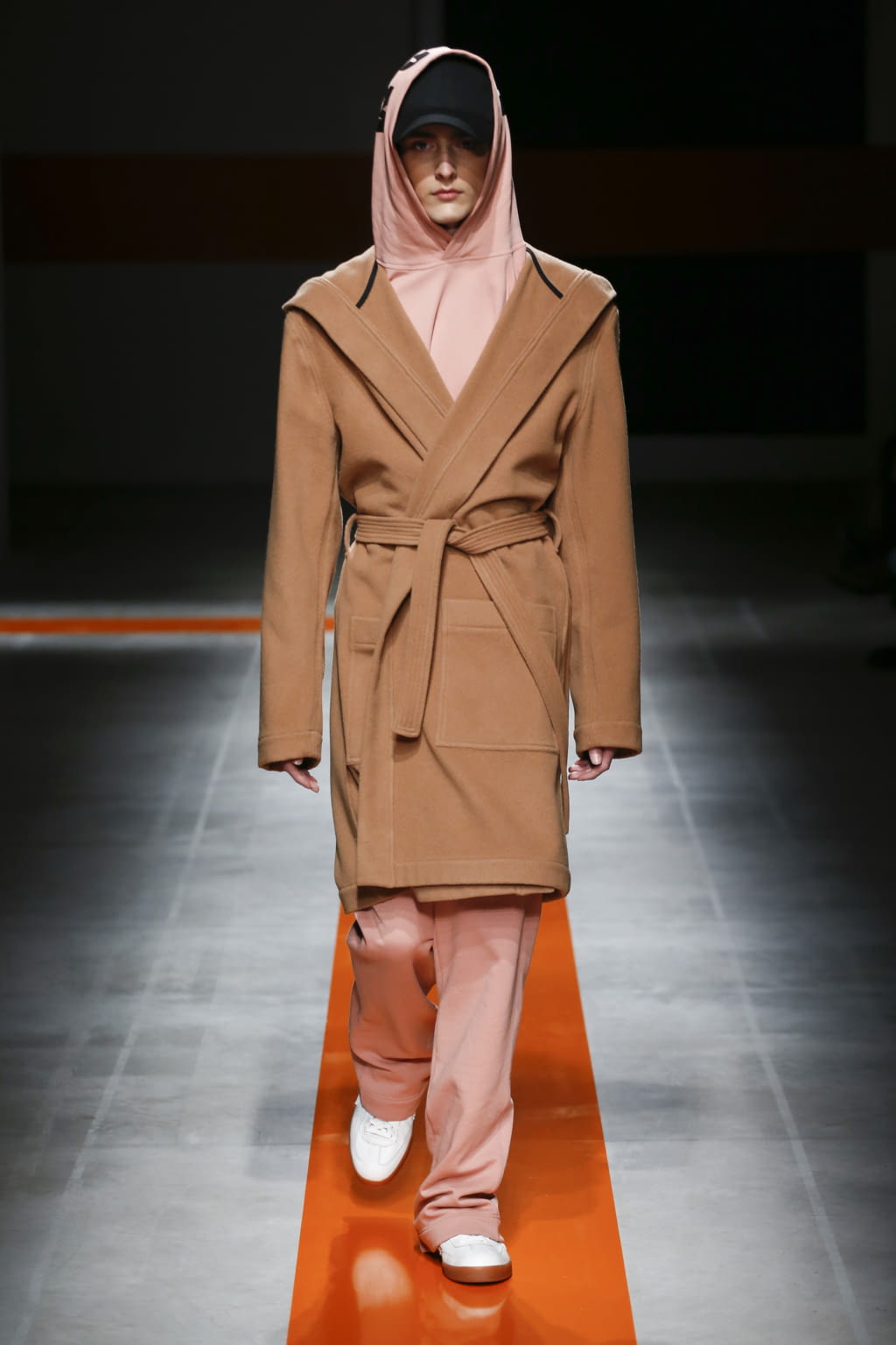 Fashion Week Milan Fall/Winter 2017 look 29 from the MSGM collection menswear