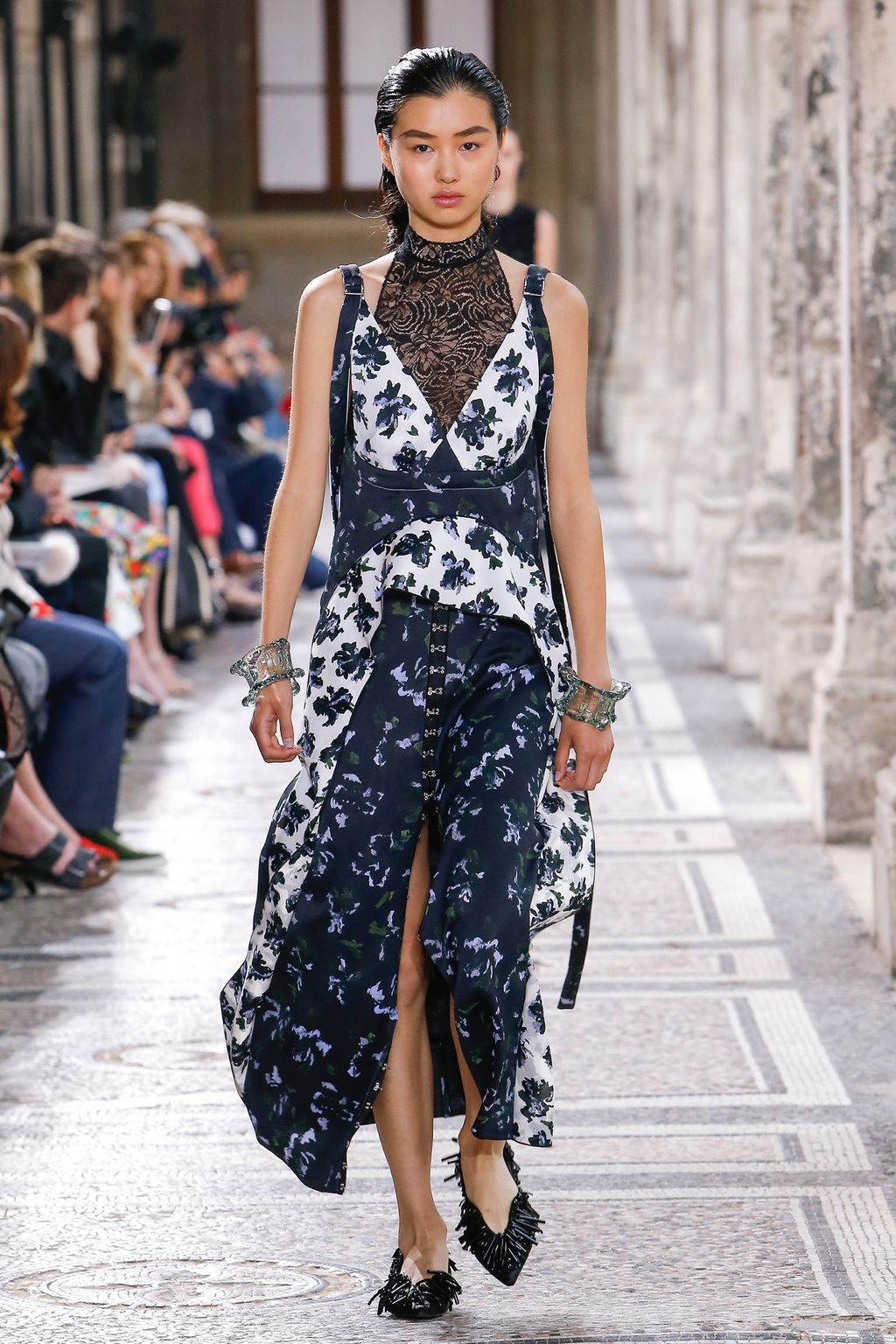 Fashion Week Paris Spring/Summer 2018 look 29 from the Proenza Schouler collection 女装