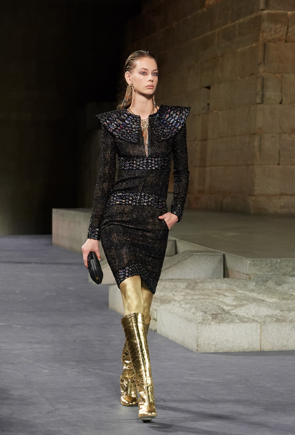 Fashion Week New York Pre-Fall 2019 look 29 from the Chanel collection 女装