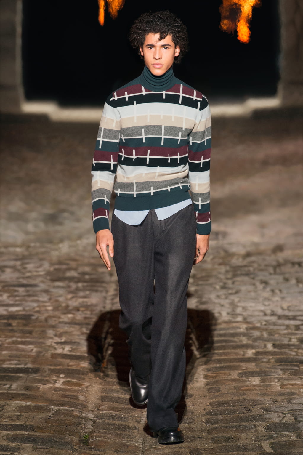 Fashion Week Paris Fall/Winter 2018 look 29 from the Hermès collection 男装