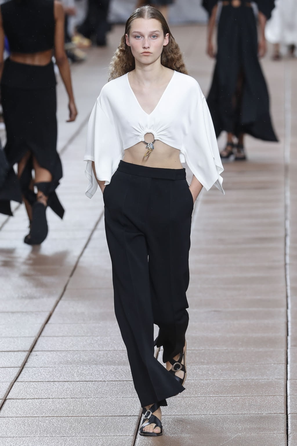 Fashion Week New York Spring/Summer 2019 look 28 from the 3.1 Phillip Lim collection 女装