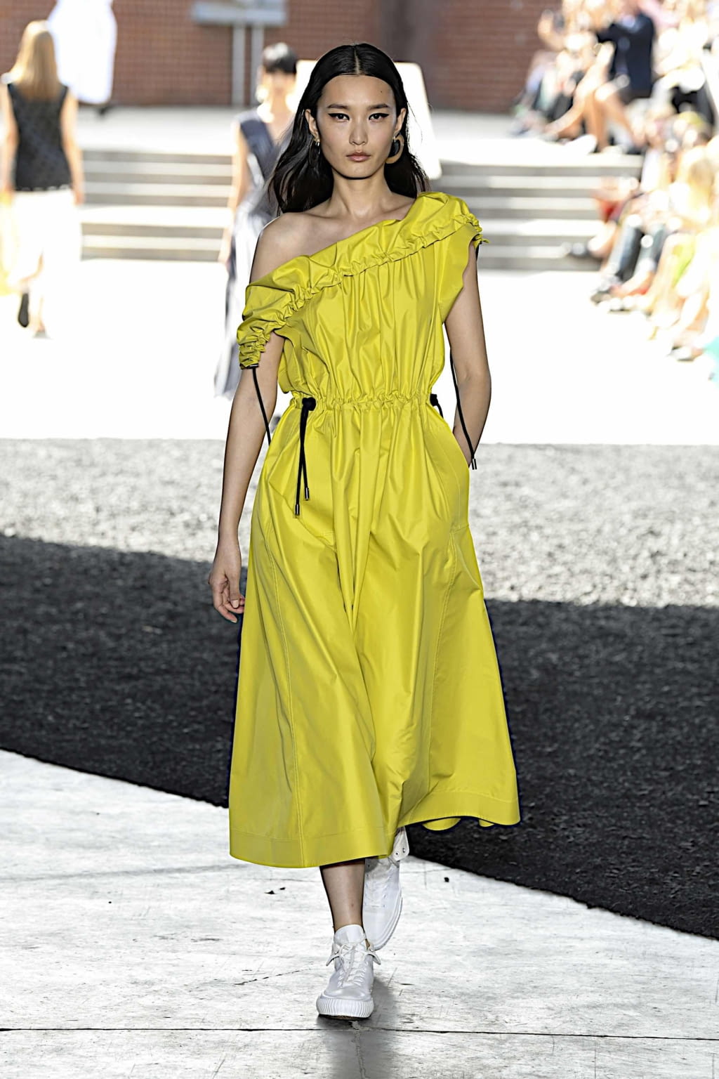 Fashion Week New York Spring/Summer 2020 look 7 from the 3.1 Phillip Lim collection womenswear