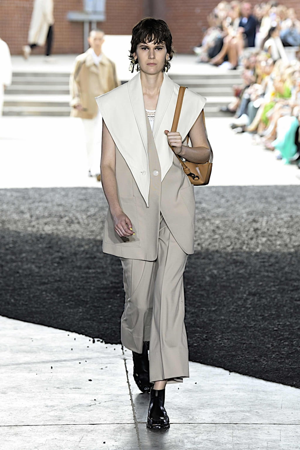 Fashion Week New York Spring/Summer 2020 look 31 from the 3.1 Phillip Lim collection 女装