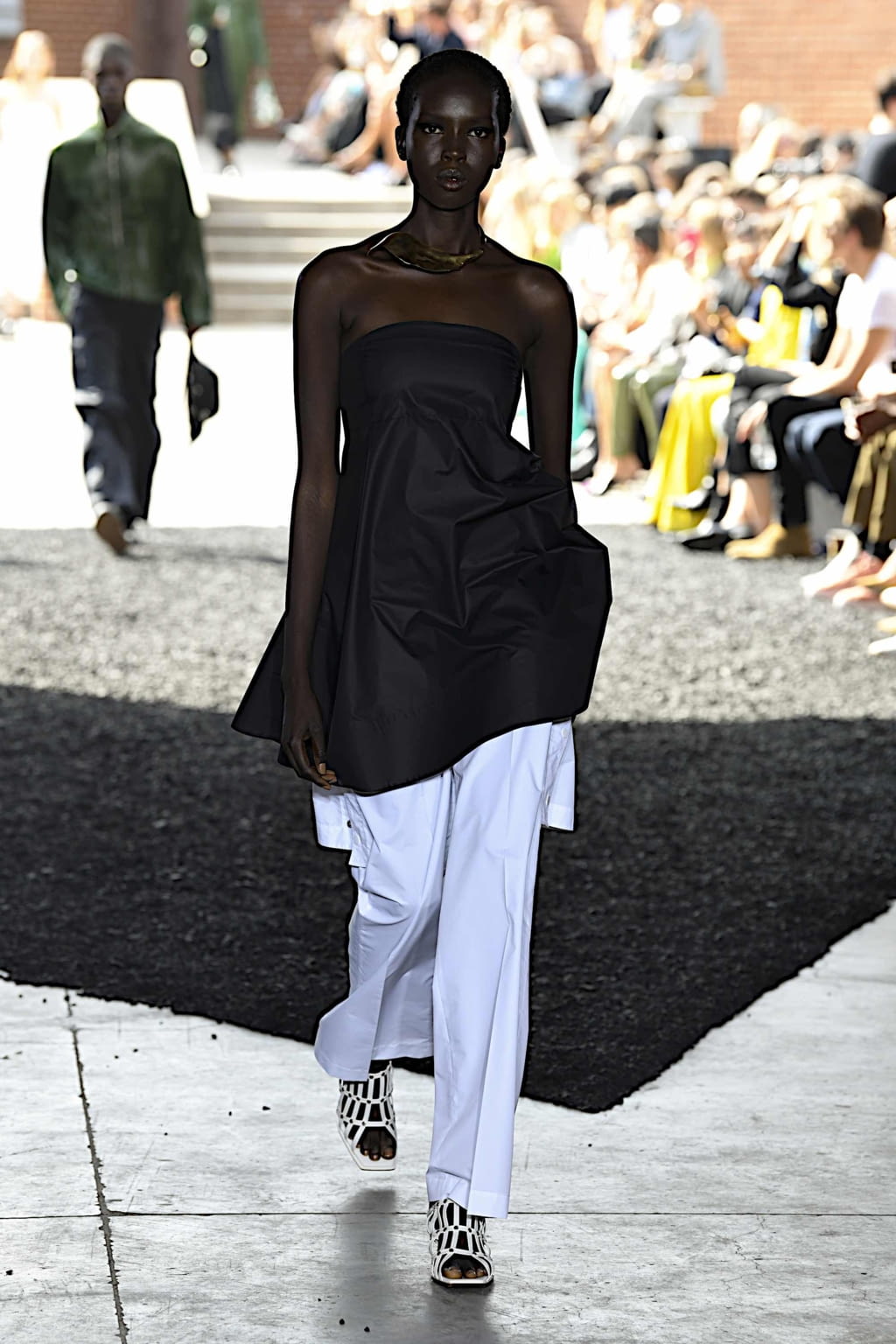 Fashion Week New York Spring/Summer 2020 look 48 from the 3.1 Phillip Lim collection 女装