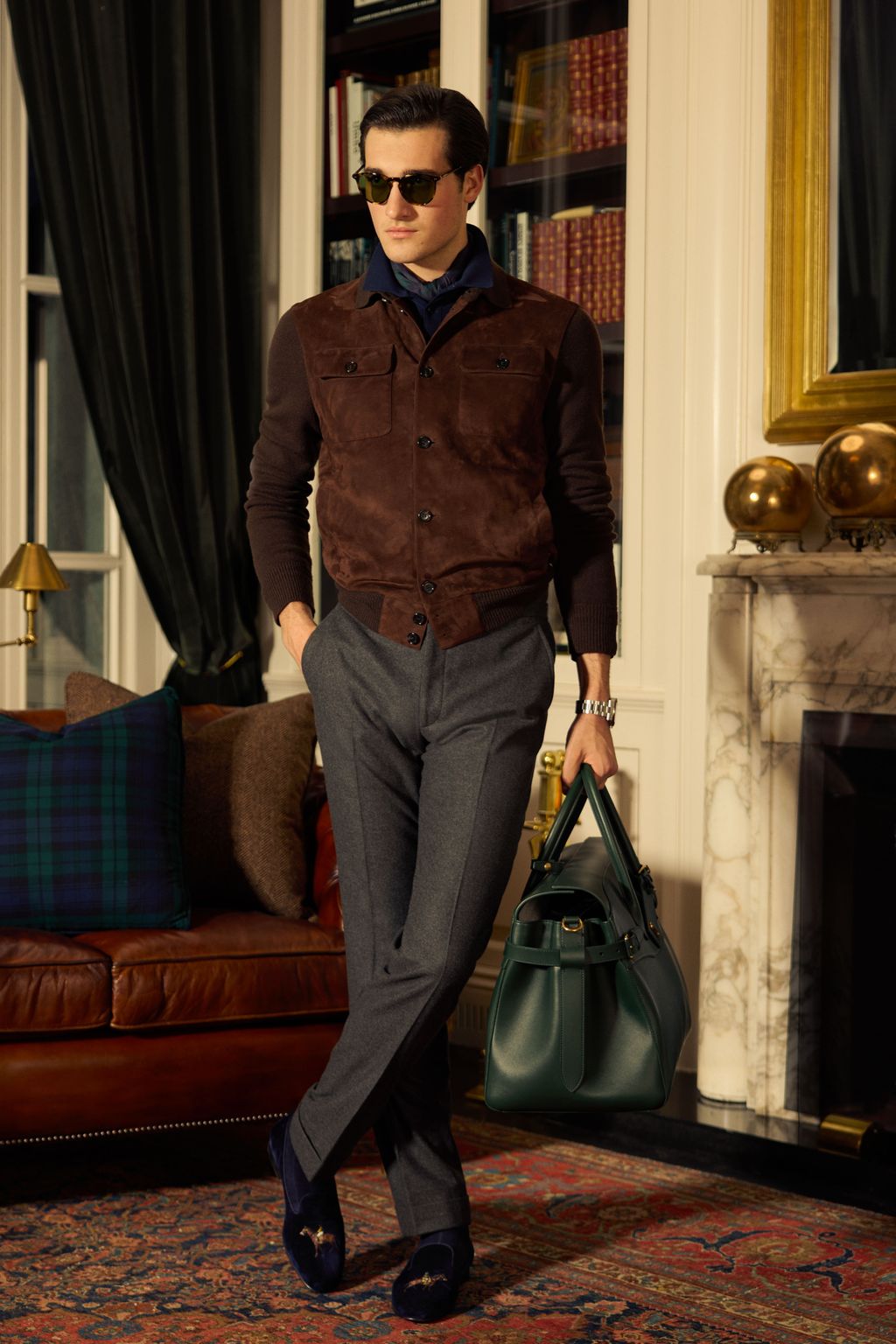 Fashion Week New York Fall/Winter 2024 look 30 from the Ralph Lauren Purple Label collection 男装
