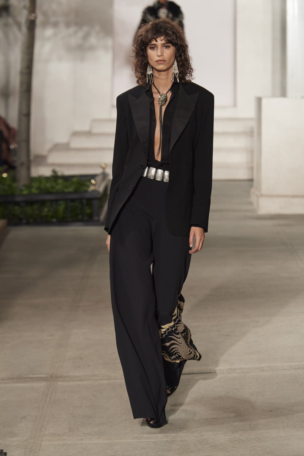 Fashion Week New York Fall/Winter 2016 look 30 from the Ralph Lauren collection womenswear