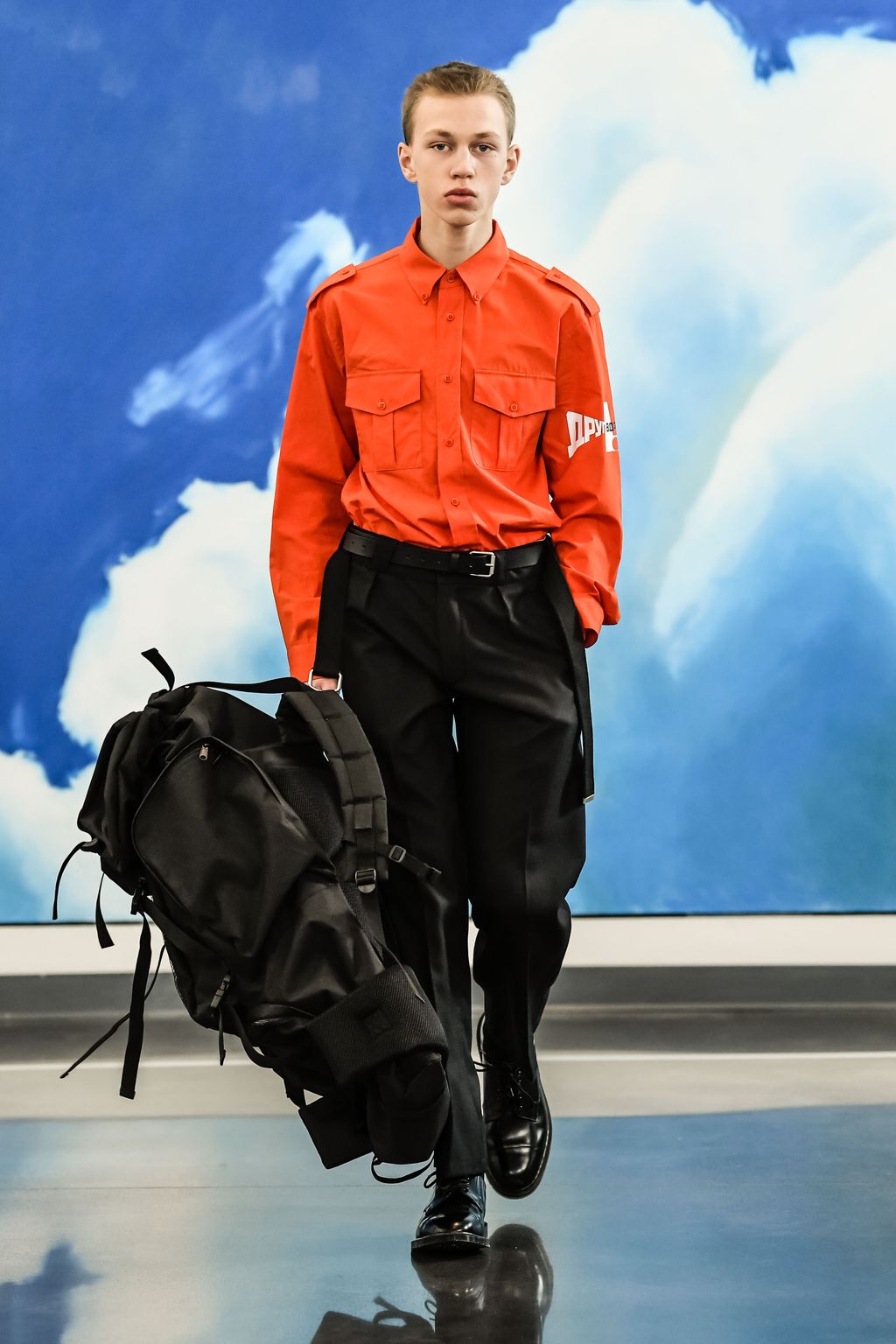 Fashion Week Milan Fall/Winter 2018 look 30 from the Gosha Rubchinskiy collection menswear