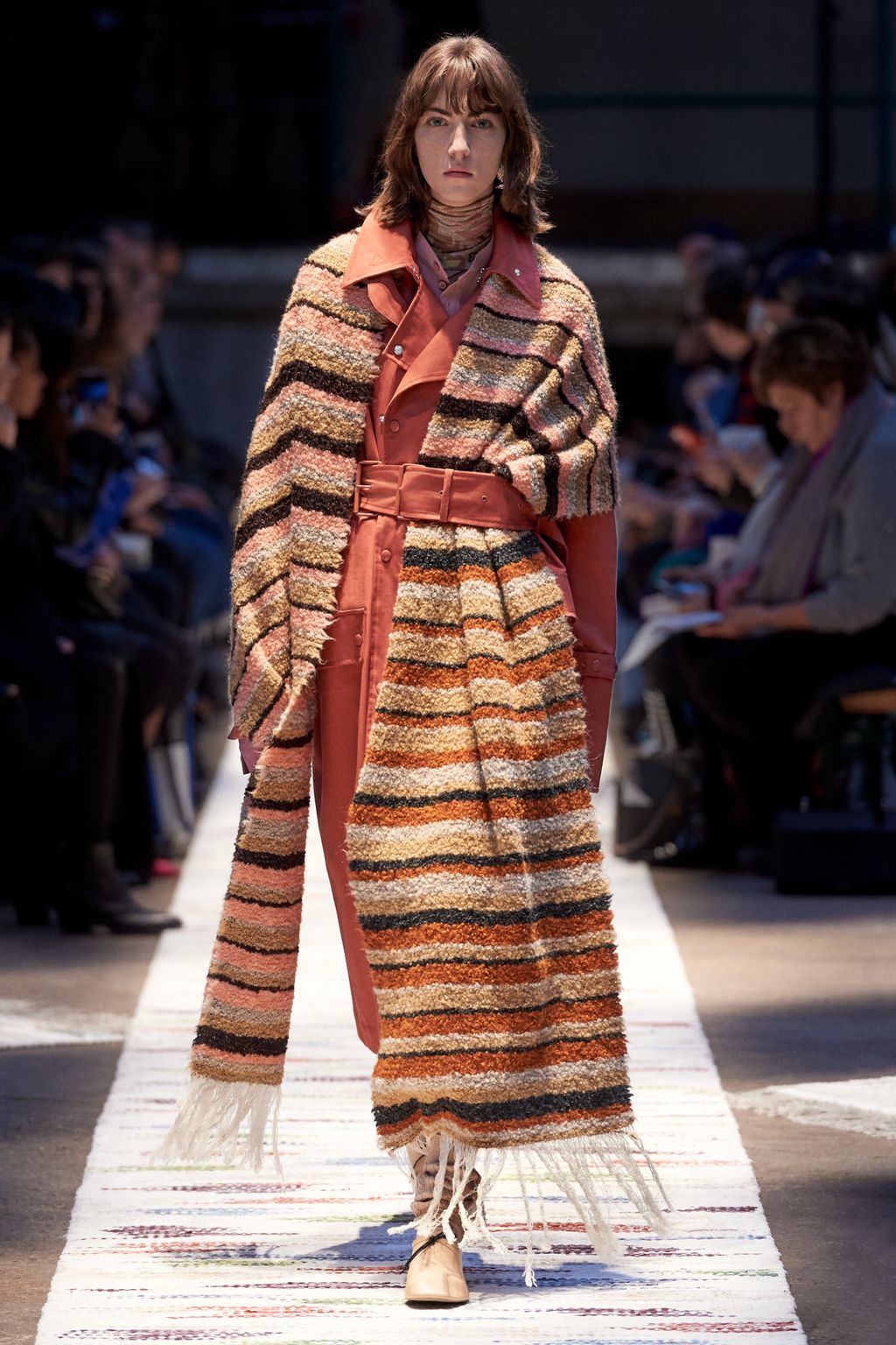 Fashion Week Paris Fall/Winter 2018 look 30 from the Acne Studios collection womenswear
