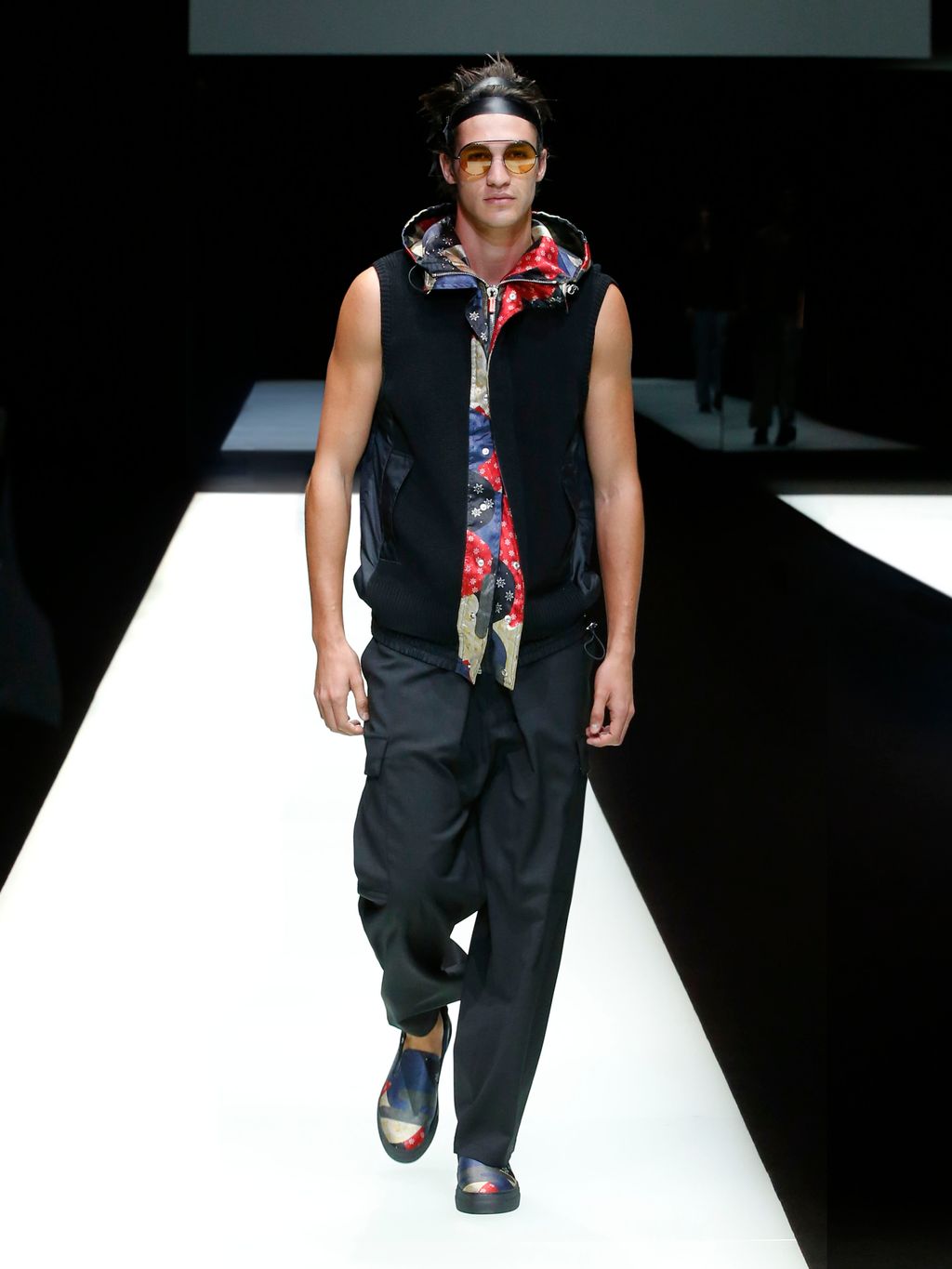 Fashion Week Milan Spring/Summer 2018 look 30 from the Emporio Armani collection 男装