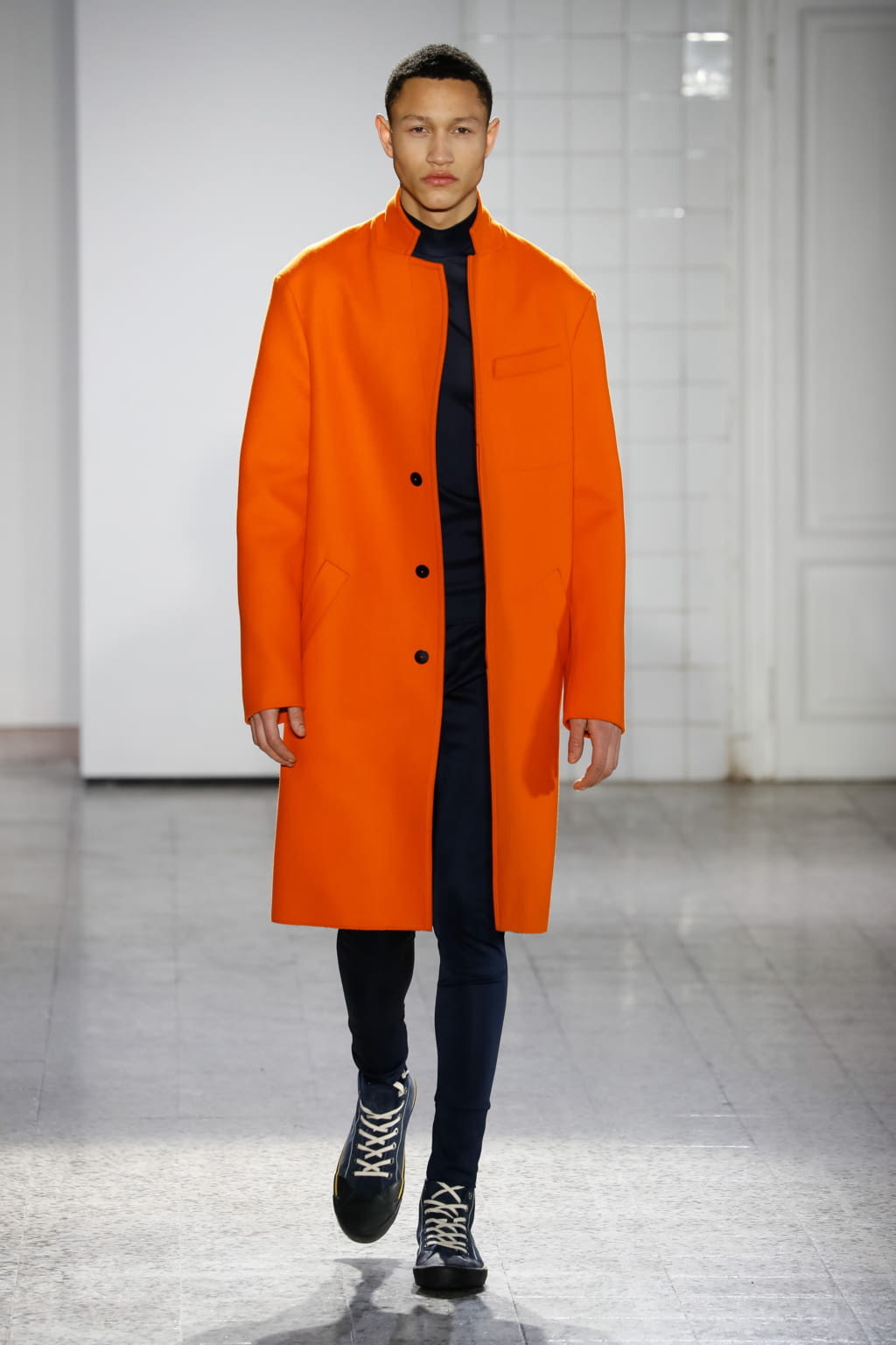 Fashion Week Milan Fall/Winter 2017 look 30 from the Cédric Charlier collection menswear