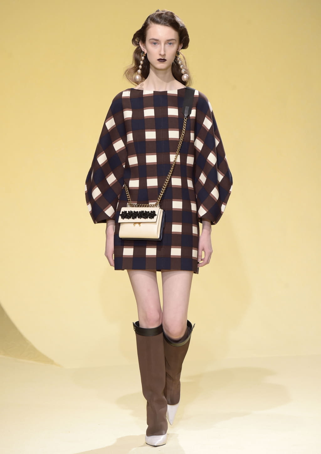 Fashion Week Milan Fall/Winter 2016 look 30 from the Marni collection 女装