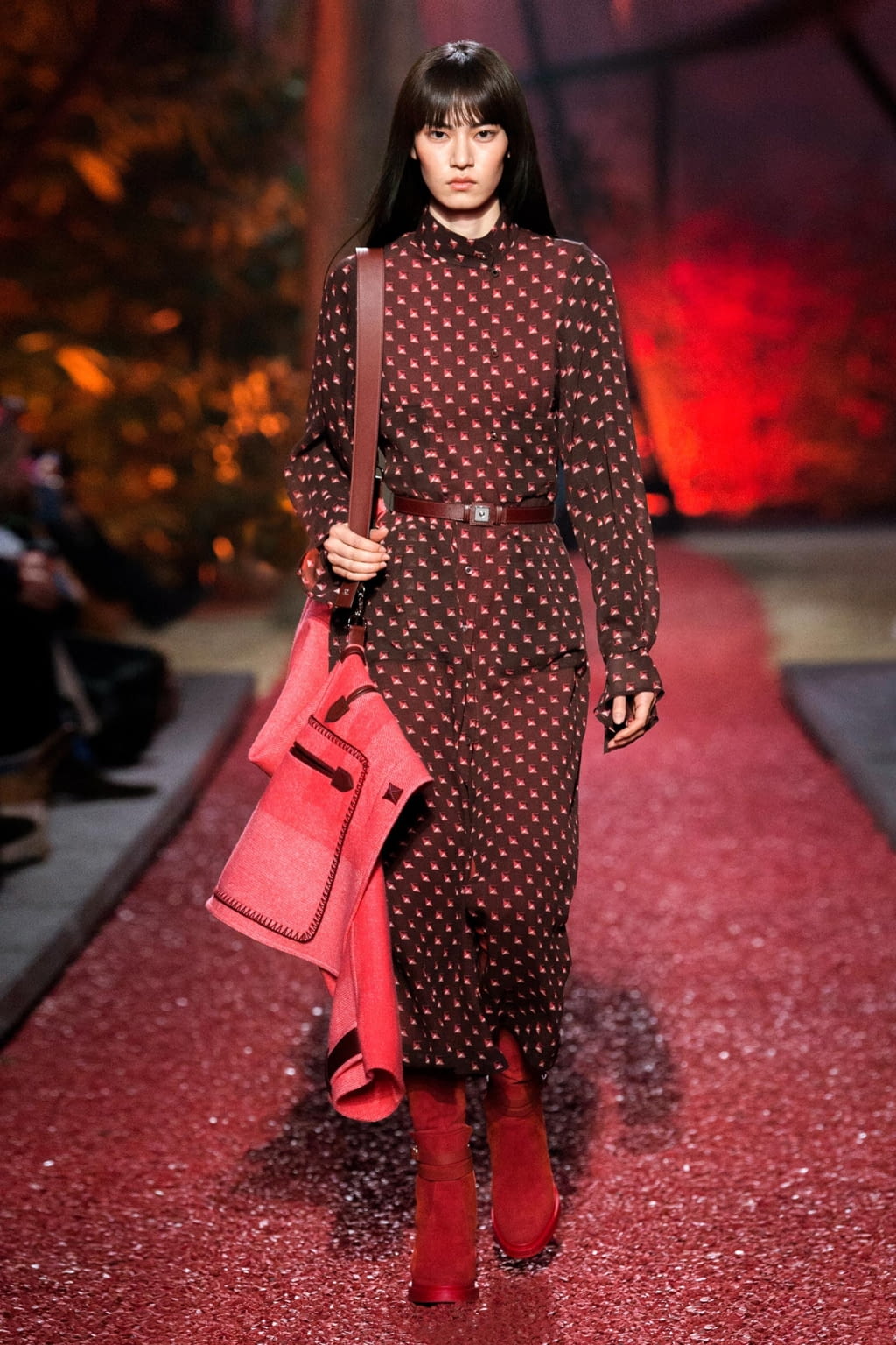 Fashion Week Paris Fall/Winter 2018 look 30 de la collection Hermès womenswear