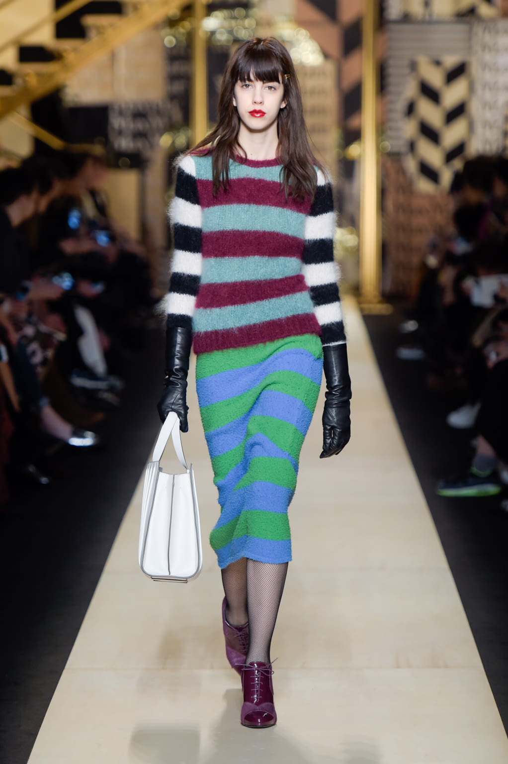 Fashion Week Milan Fall/Winter 2016 look 31 de la collection Max Mara womenswear