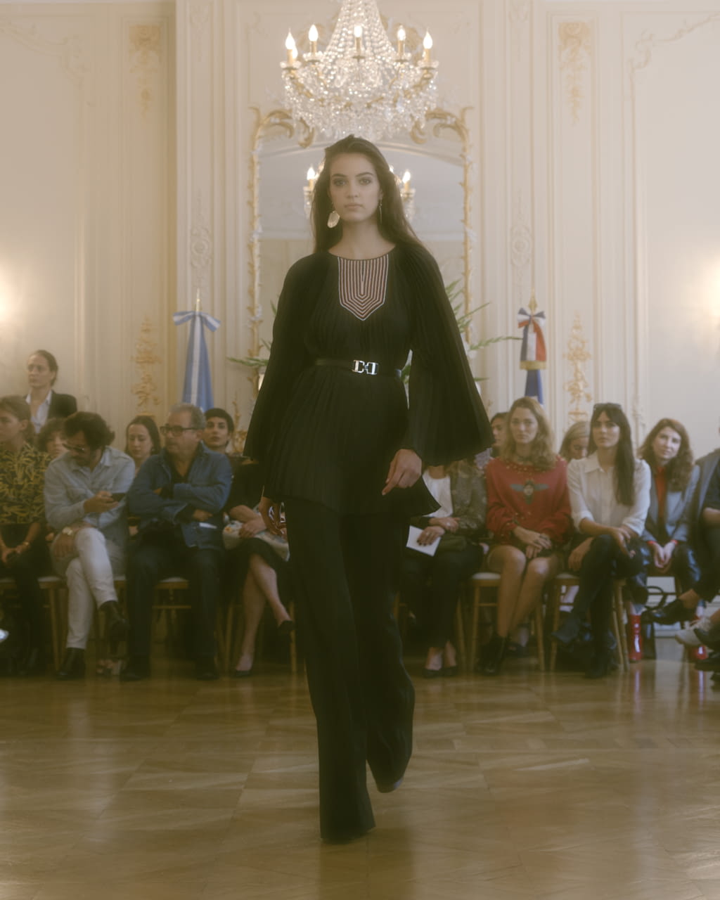 Fashion Week Paris Spring/Summer 2018 look 31 de la collection Vanessa Seward womenswear