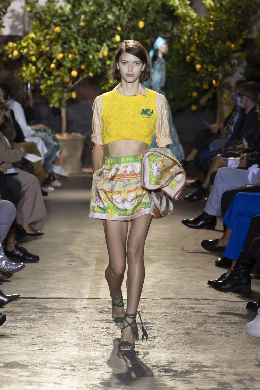 Fashion Week Milan Spring/Summer 2021 look 31 de la collection Etro womenswear