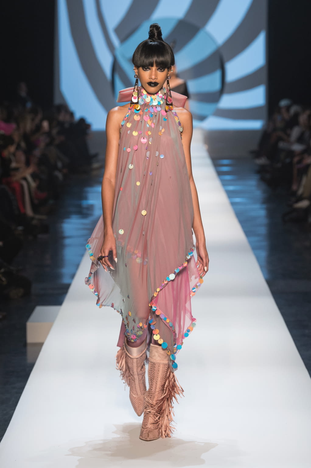 Fashion Week Paris Spring/Summer 2018 look 31 de la collection Jean Paul Gaultier couture