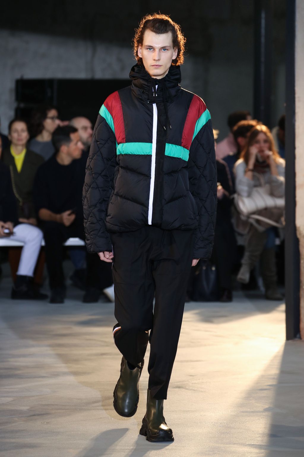 Fashion Week Milan Fall/Winter 2018 look 31 from the N°21 collection menswear