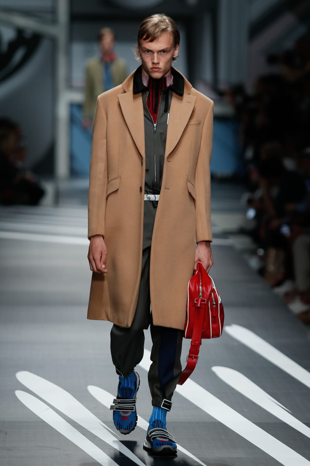Fashion Week Milan Spring/Summer 2018 look 31 from the Prada collection 男装
