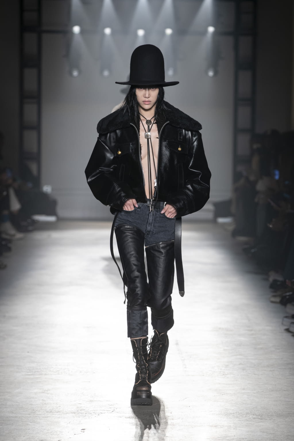 Fashion Week New York Fall/Winter 2020 look 32 from the R13 collection womenswear
