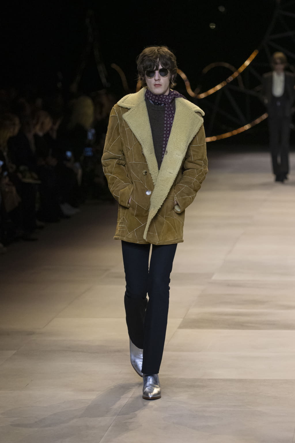Fashion Week Paris Fall/Winter 2020 look 32 from the Celine collection womenswear
