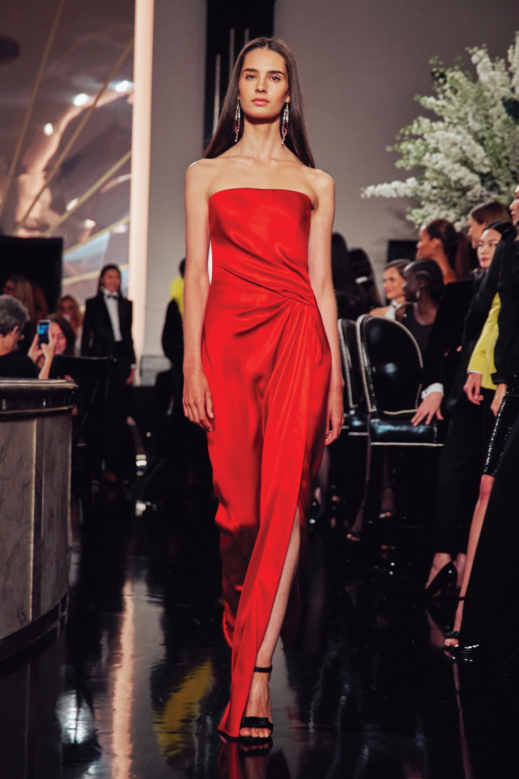 Fashion Week New York Fall/Winter 2019 look 32 de la collection Ralph Lauren womenswear