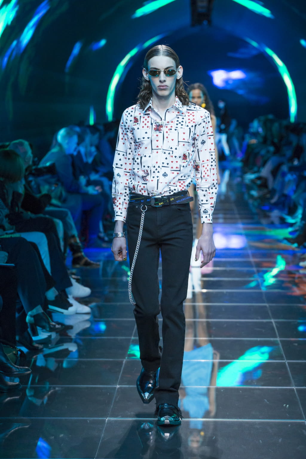 Fashion Week Paris Spring/Summer 2019 look 32 de la collection Balenciaga menswear