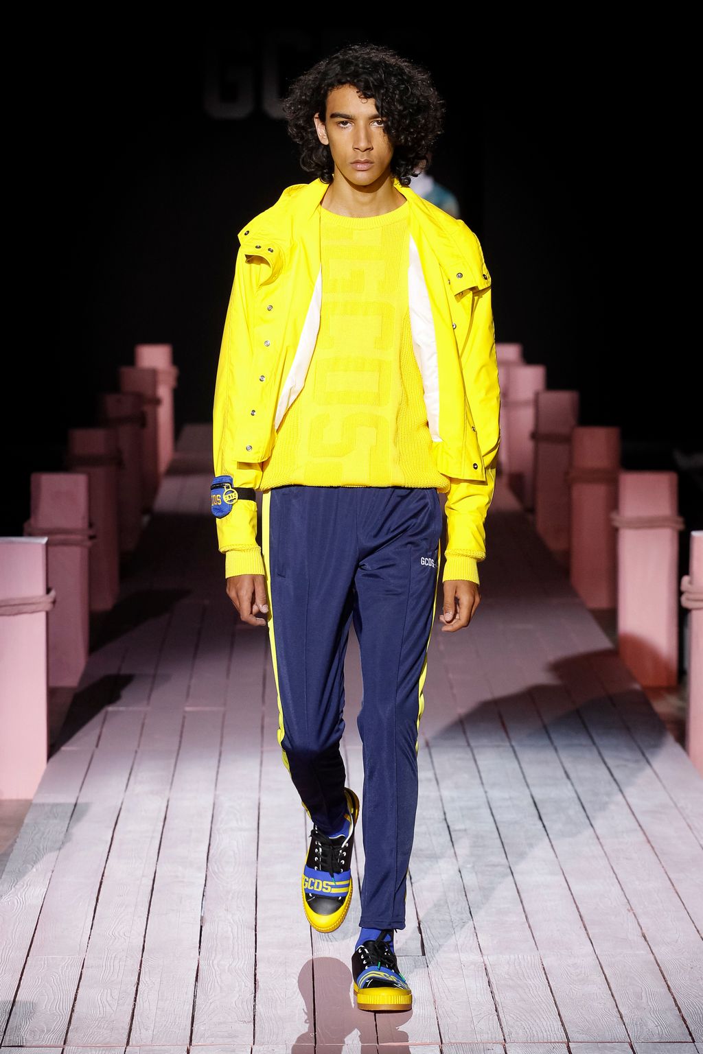 Fashion Week Milan Spring/Summer 2018 look 32 from the GCDS collection menswear