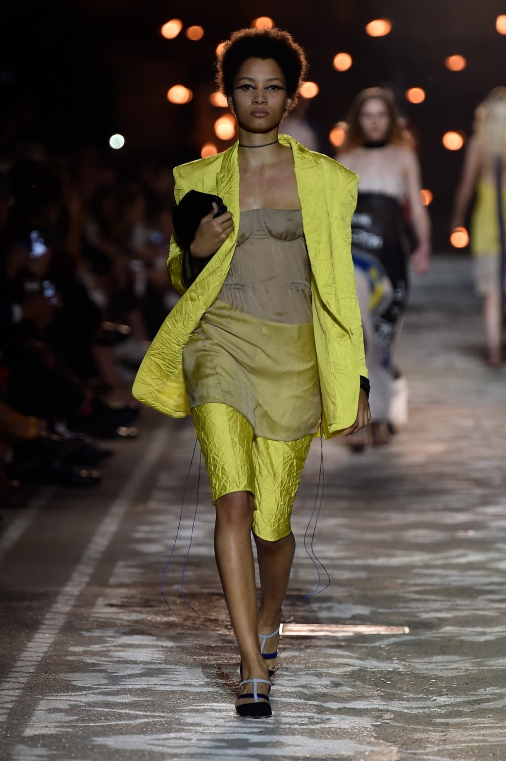 Fashion Week Florence Spring/Summer 2018 look 32 from the HUGO collection 男装