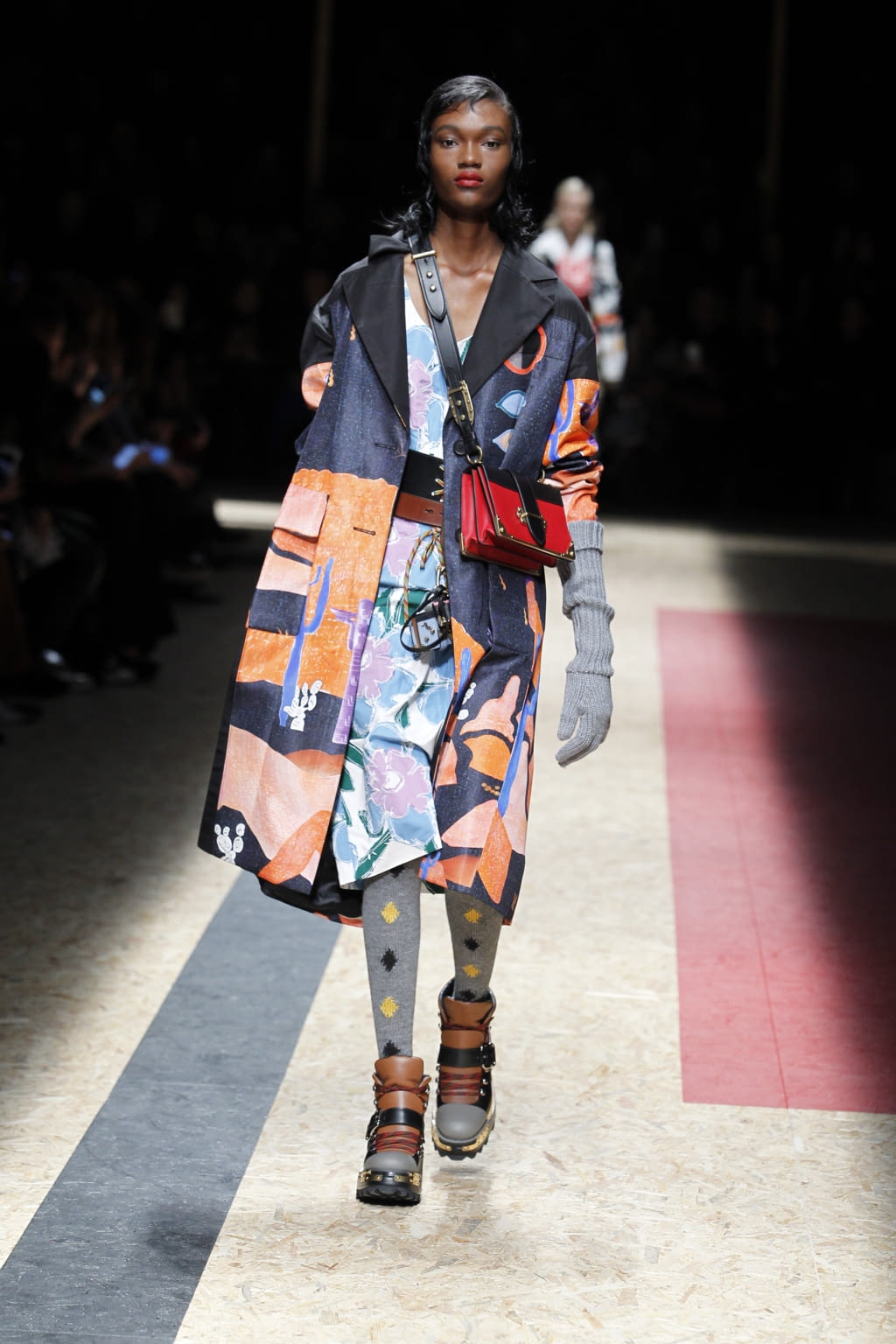 Fashion Week Milan Fall/Winter 2016 look 32 from the Prada collection 女装