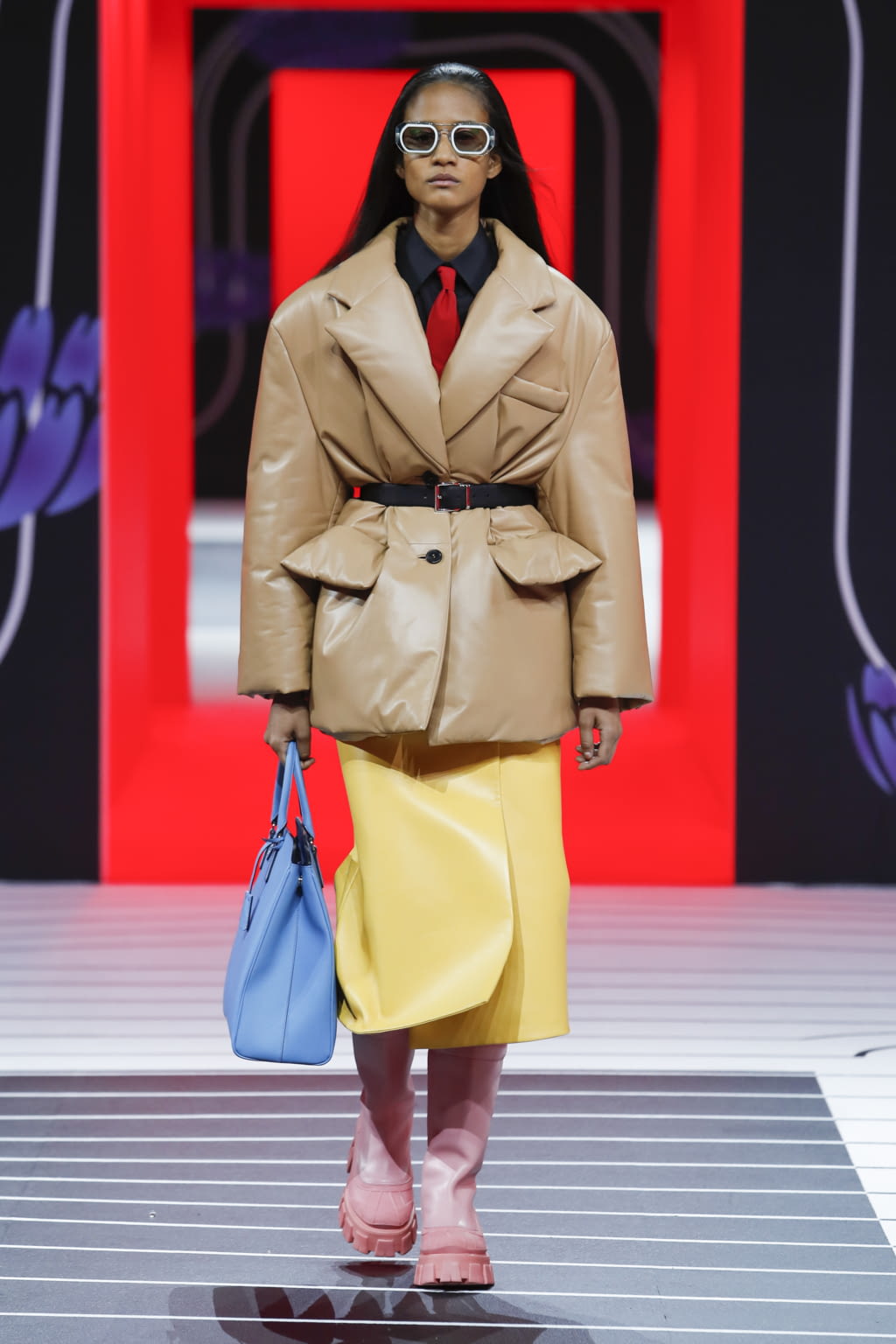 Fashion Week Milan Fall/Winter 2020 look 32 from the Prada collection womenswear
