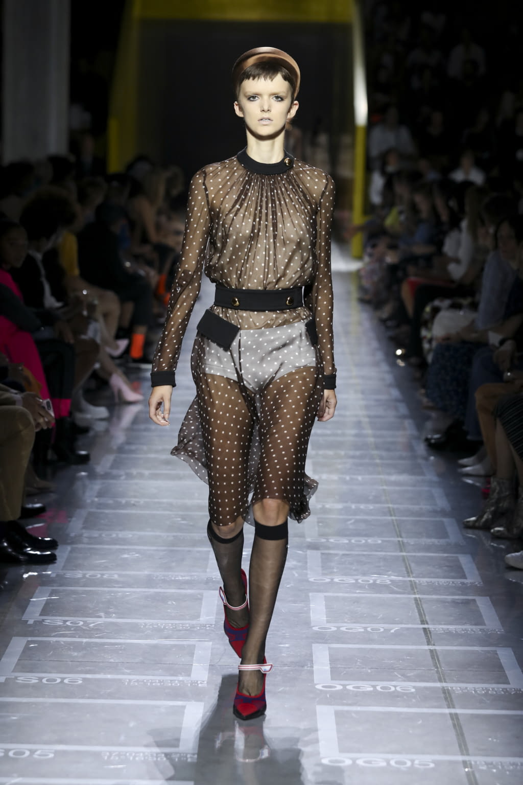 Fashion Week Milan Spring/Summer 2019 look 32 de la collection Prada womenswear
