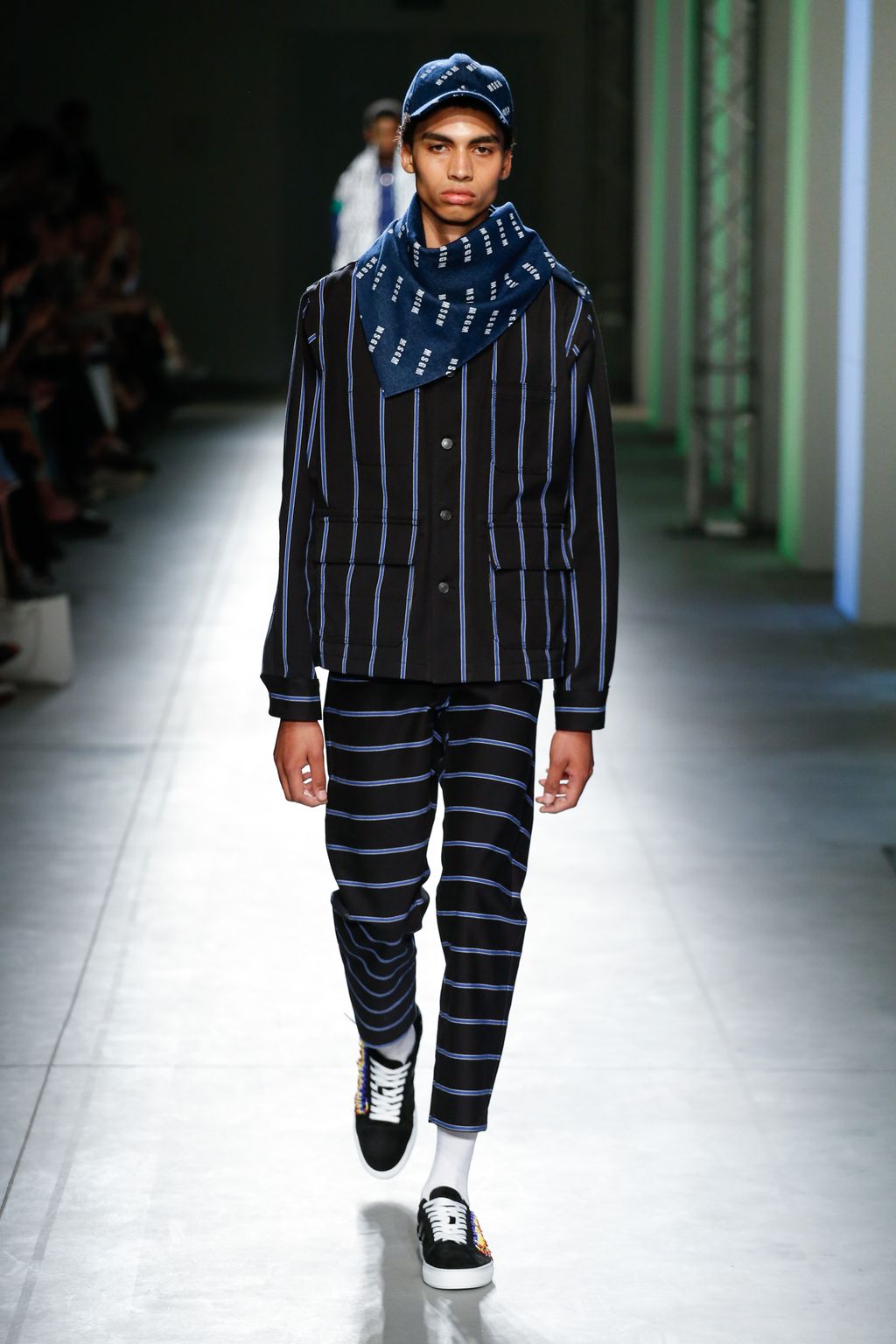 Fashion Week Milan Spring/Summer 2018 look 33 from the MSGM collection menswear