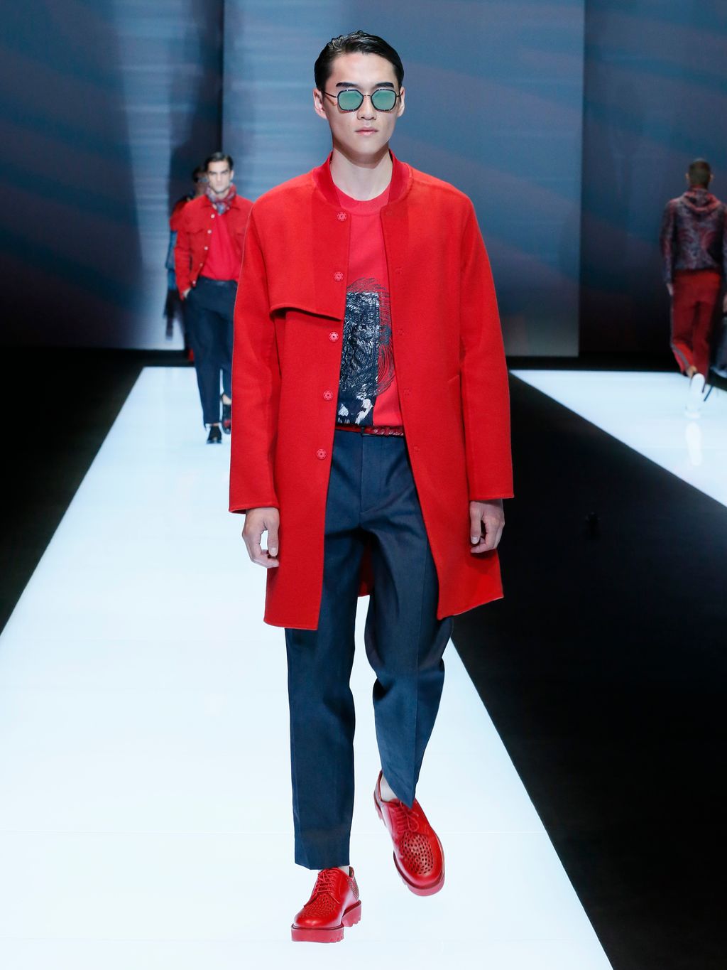 Fashion Week Milan Spring/Summer 2017 look 34 from the Emporio Armani collection menswear