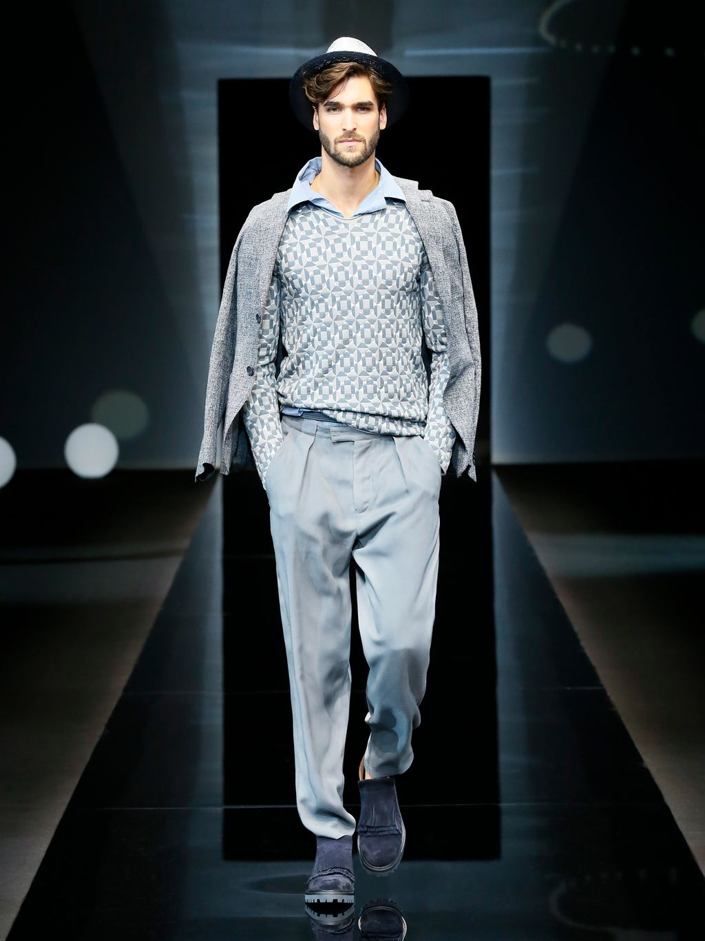 Fashion Week Milan Spring/Summer 2017 look 34 from the Giorgio Armani collection 男装