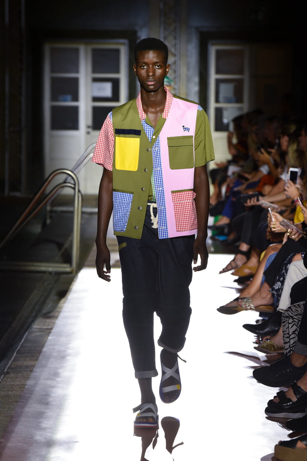 Fashion Week Milan Spring/Summer 2020 look 34 from the BENETTON x JEAN-CHARLES DE CASTELBAJAC collection 女装