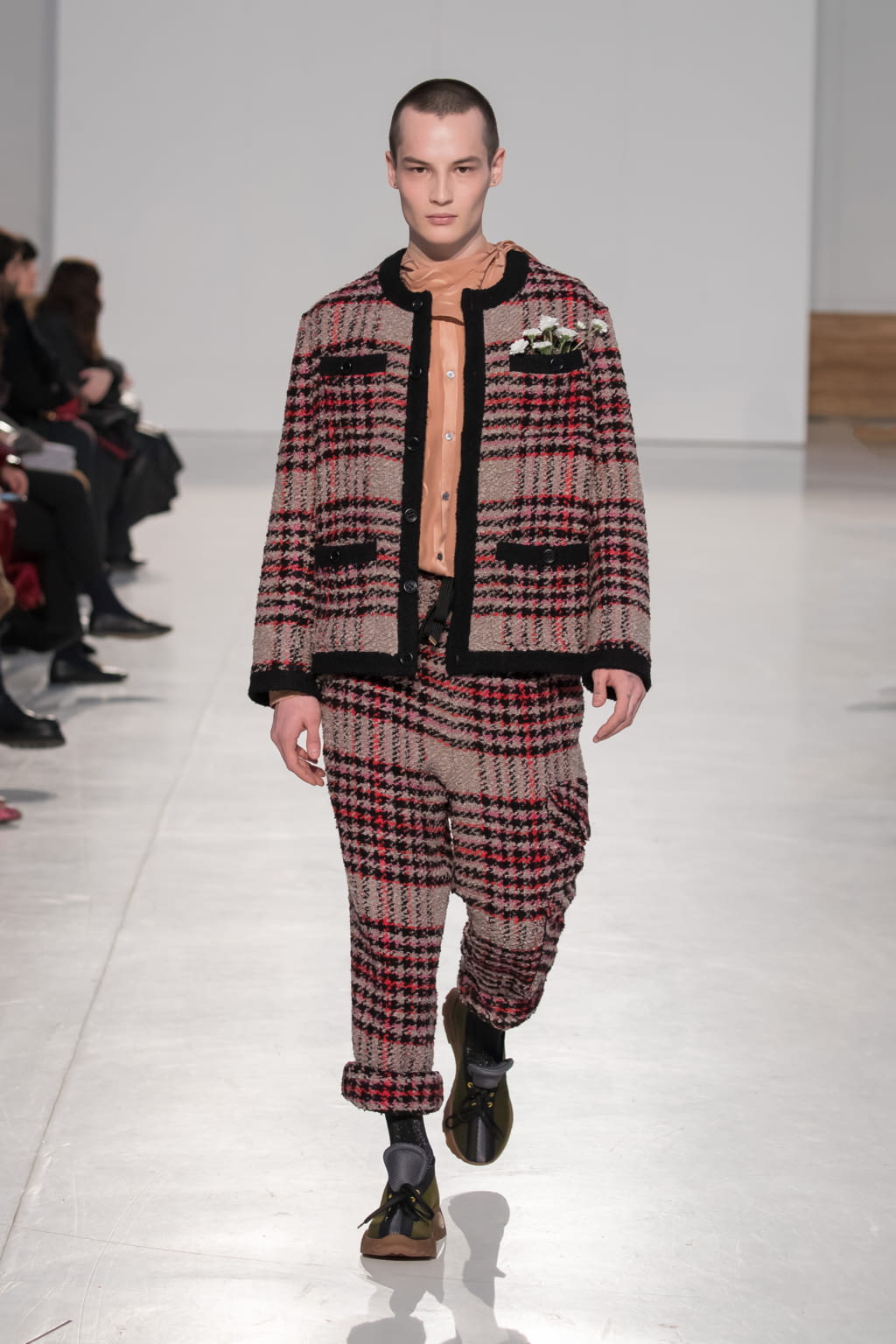 Fashion Week Milan Fall/Winter 2020 look 35 from the Marco de Vincenzo collection menswear