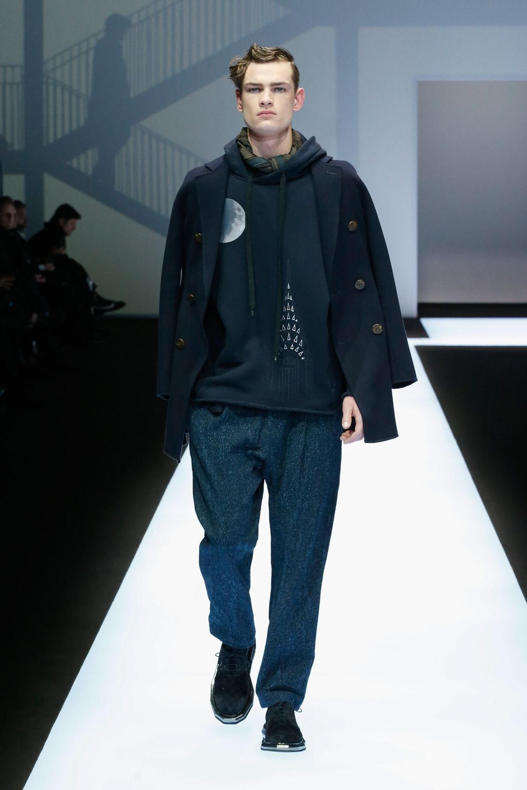 Fashion Week Milan Fall/Winter 2017 look 35 from the Emporio Armani collection menswear