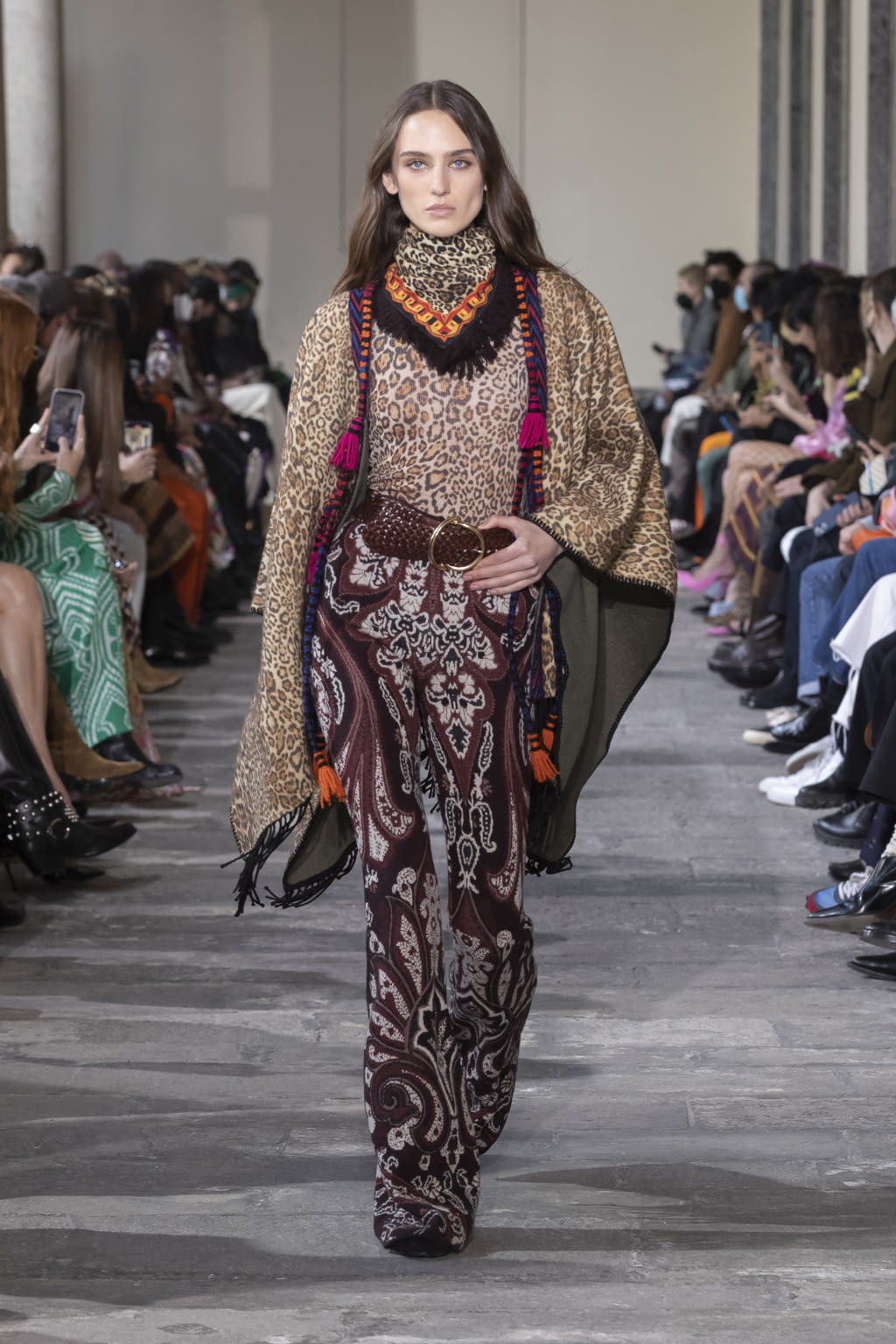 Fashion Week Milan Fall/Winter 2022 look 35 from the Etro collection womenswear