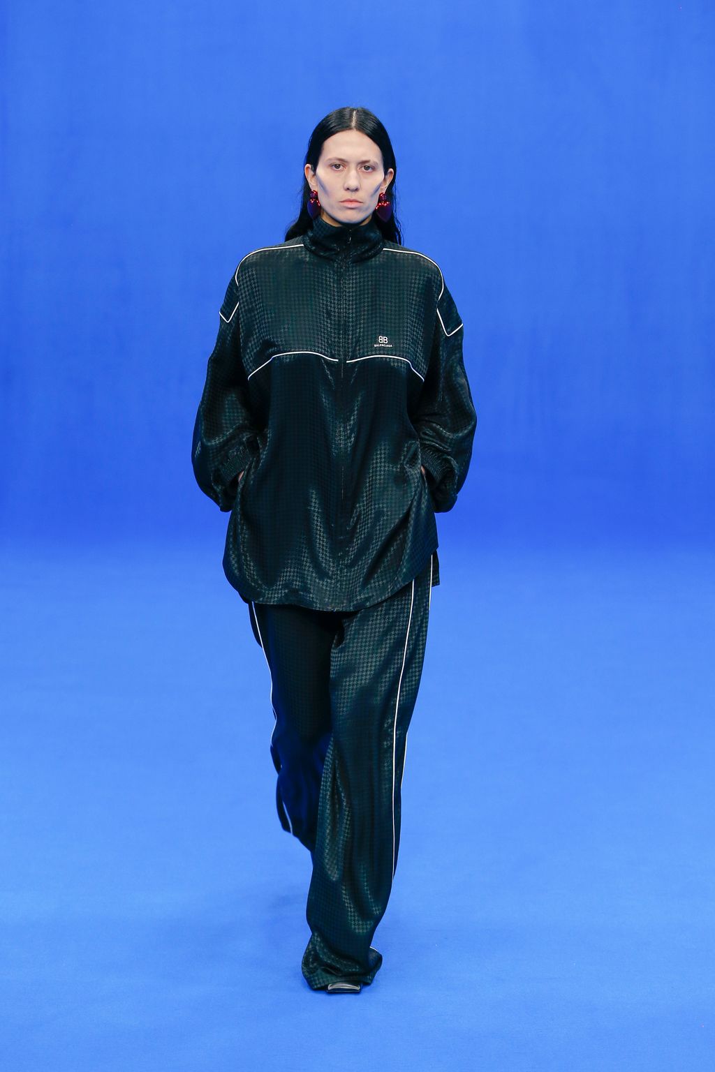 Fashion Week Paris Spring/Summer 2020 look 35 from the Balenciaga collection 女装