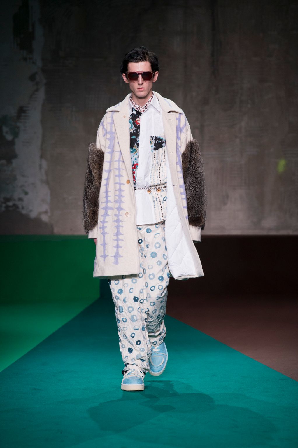 Fashion Week Milan Fall/Winter 2017 look 35 from the Marni collection 男装