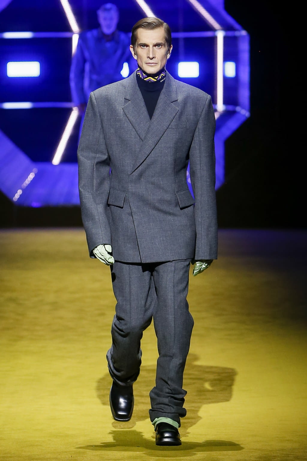 Fashion Week Milan Fall/Winter 2022 look 35 from the Prada collection 男装